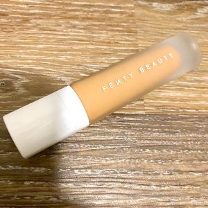 Fenty Beauty Pro Filt’r Pro Matte Foundation